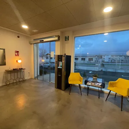 מלון Hotel Ibi