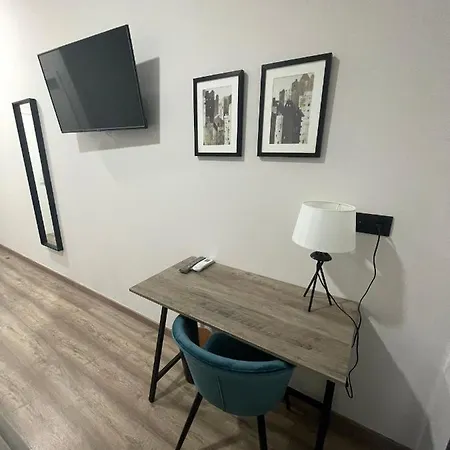 Hotel Ibi 3*