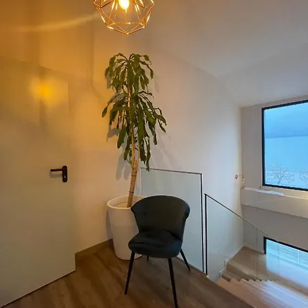 מלון Hotel Ibi 3*