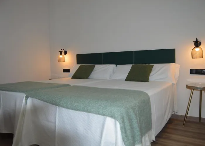 Hotel Ibi فندق 3*