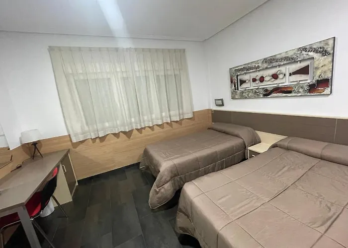 Hotel Ibi فندق 3*