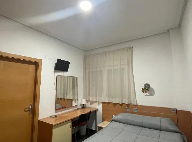 فندق Hotel Ibi بلدية إلبي