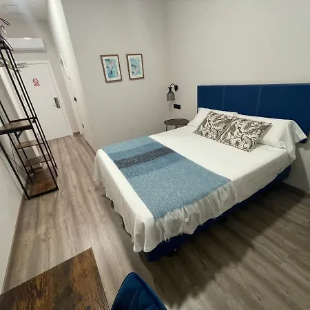 Hotel Ibi 3*