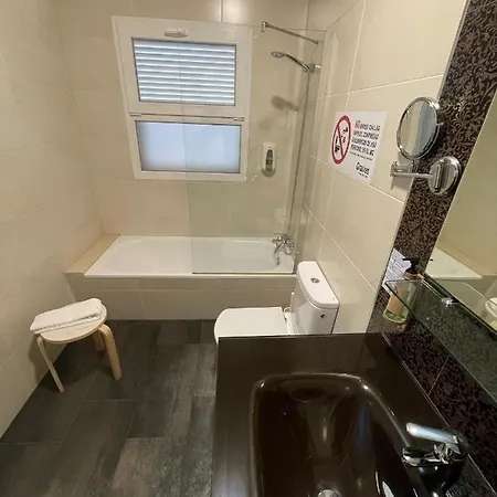 Hotel Ibi 3*